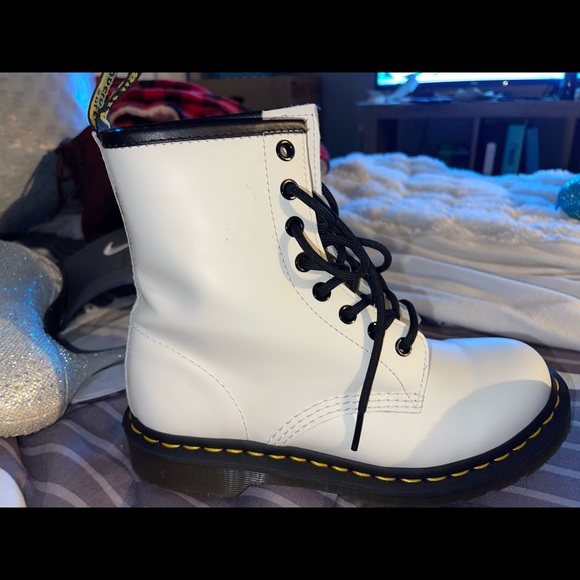 Doc martens - Picture 2 of 4